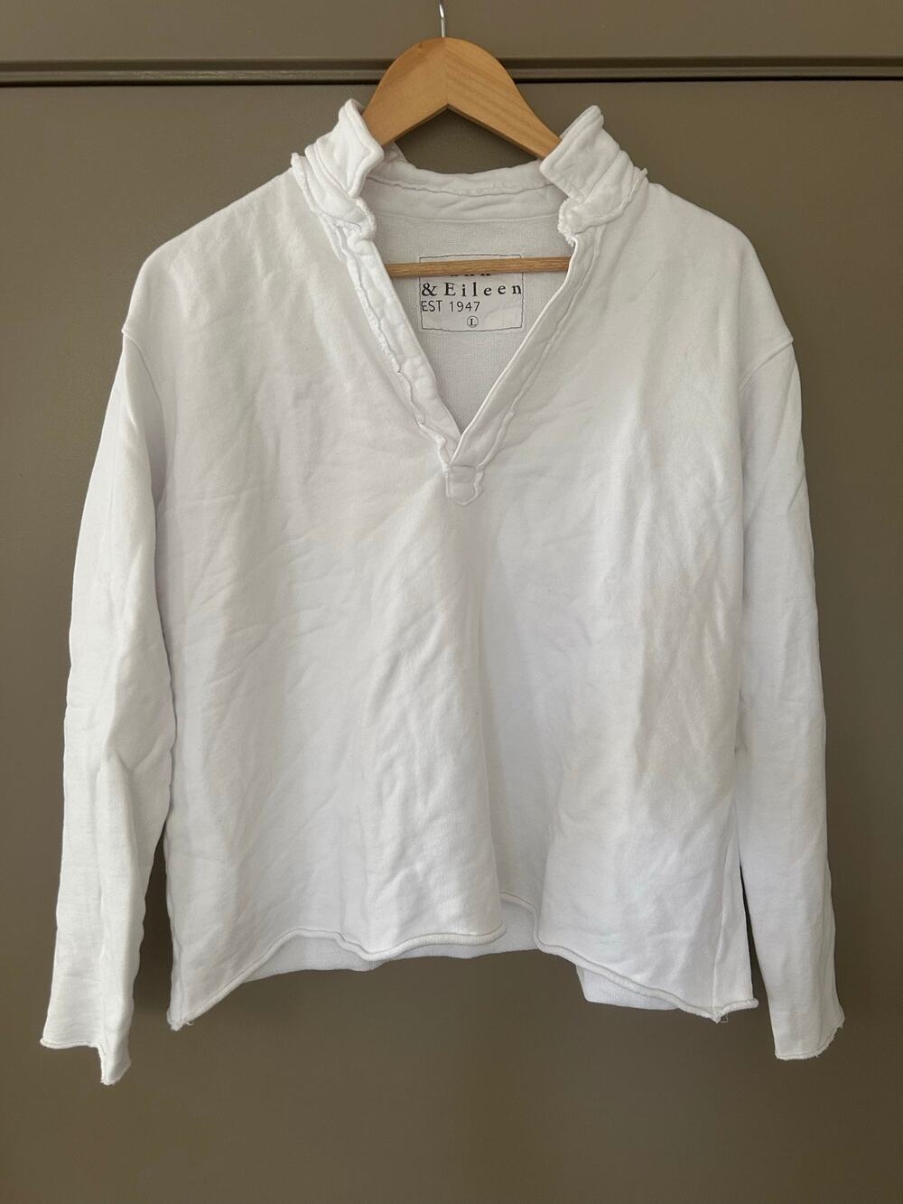Frank & Eileen Patrick Popover Henley Sweatshirt White L Triple Fleece Raw Hem